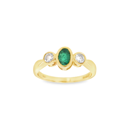 Pre Owned 18ct Emerald and Diamond Ring ZU588